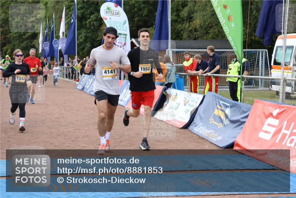 14.09.2025 - Airport Race Strokosch-Dieckow http://msf.ph/oto/8881853 14.09.2025 12:43:24 Ziel 203, 460, 462, 561, 604, 1342, 1357, 1552, 2127, 2186, 4268 meine-sportfotos.de