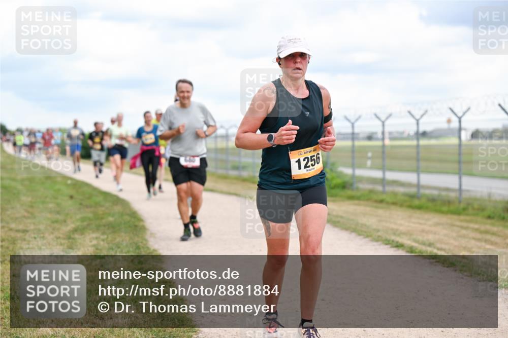 14.09.2025 - Airport Race Dr. Thomas Lammeyer http://msf.ph/oto/8881884 14.09.2025 12:34:11 Laufen 1256 meine-sportfotos.de