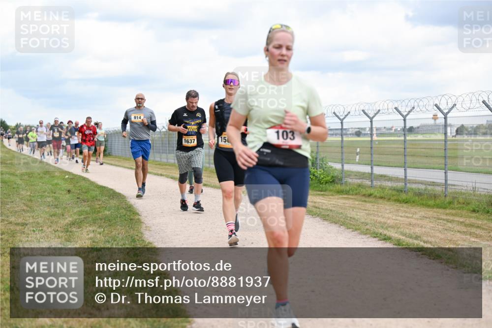 14.09.2025 - Airport Race Dr. Thomas Lammeyer http://msf.ph/oto/8881937 14.09.2025 12:34:18 Laufen 914, 1637, 103, 15 meine-sportfotos.de