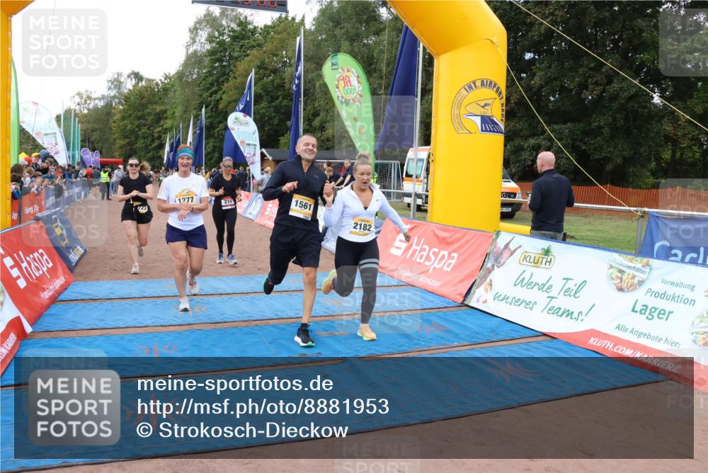 14.09.2025 - Airport Race Strokosch-Dieckow http://msf.ph/oto/8881953 14.09.2025 12:43:37 Ziel 54, 203, 210, 464, 561, 604, 660, 1277, 1561, 1723, 2182 meine-sportfotos.de