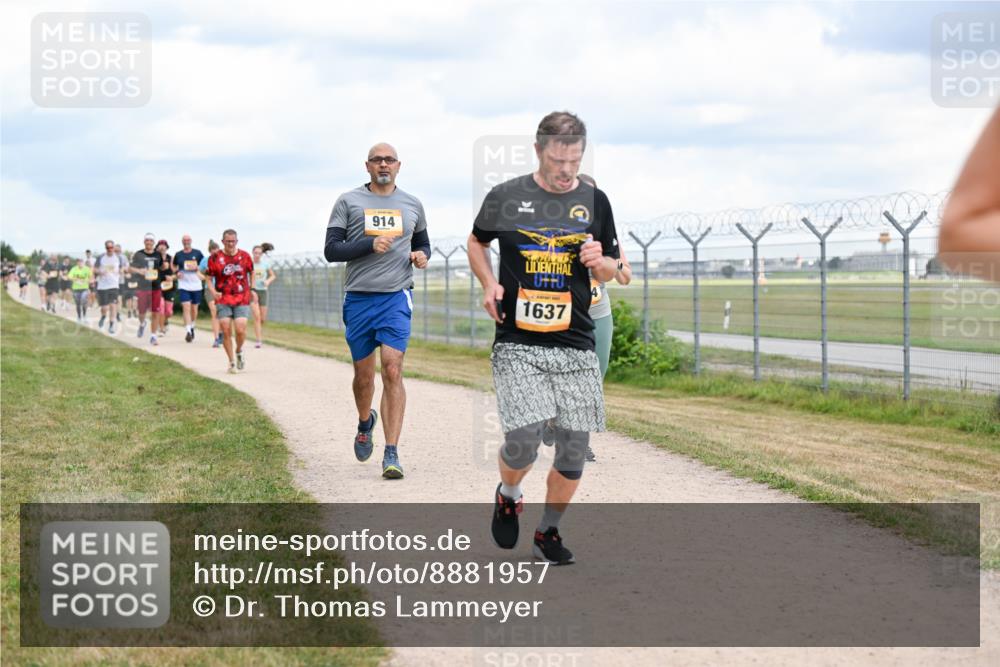 14.09.2025 - Airport Race Dr. Thomas Lammeyer http://msf.ph/oto/8881957 14.09.2025 12:34:20 Laufen 914, 1637 meine-sportfotos.de