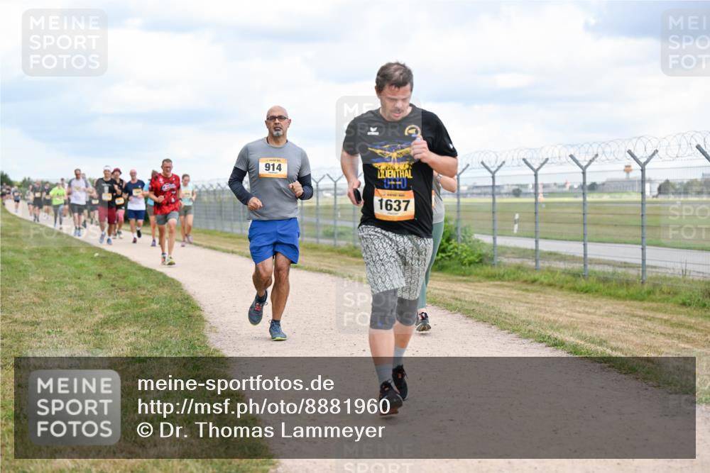 14.09.2025 - Airport Race Dr. Thomas Lammeyer http://msf.ph/oto/8881960 14.09.2025 12:34:20 Laufen 914, 1637 meine-sportfotos.de