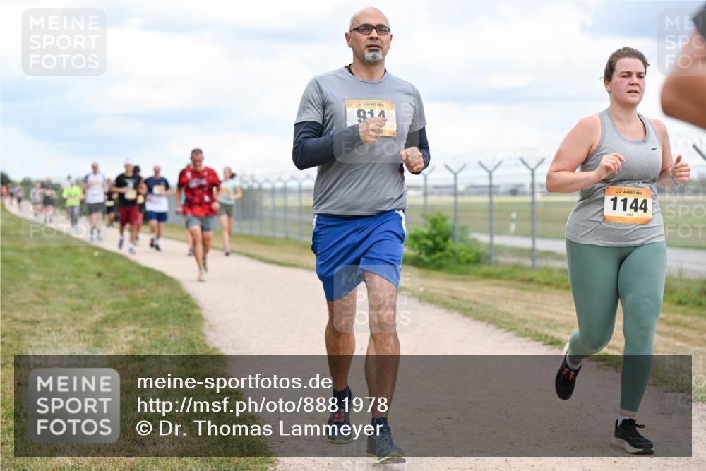 14.09.2025 - Airport Race Dr. Thomas Lammeyer http://msf.ph/oto/8881978 14.09.2025 12:34:22 Laufen 914, 1144 meine-sportfotos.de