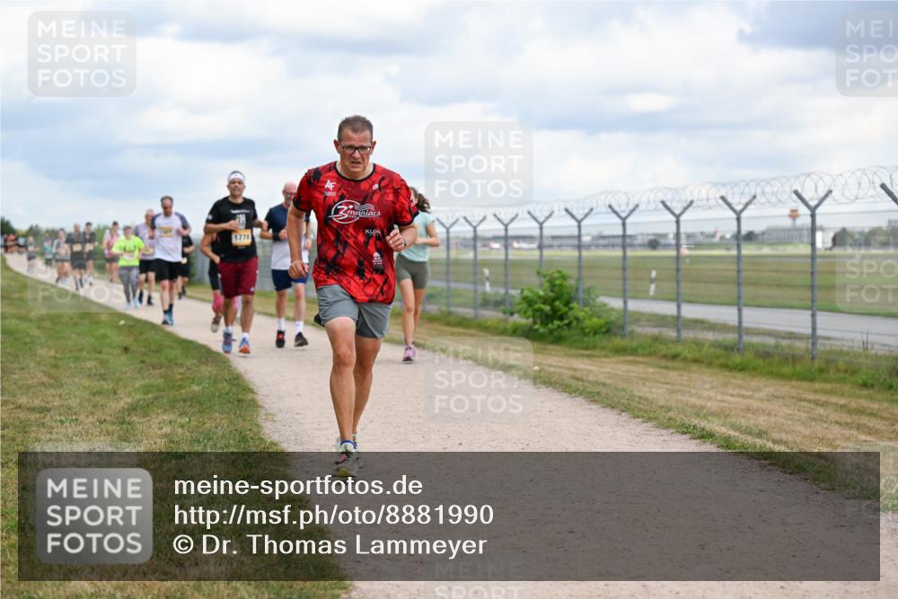 14.09.2025 - Airport Race Dr. Thomas Lammeyer http://msf.ph/oto/8881990 14.09.2025 12:34:26 Laufen 1771 meine-sportfotos.de