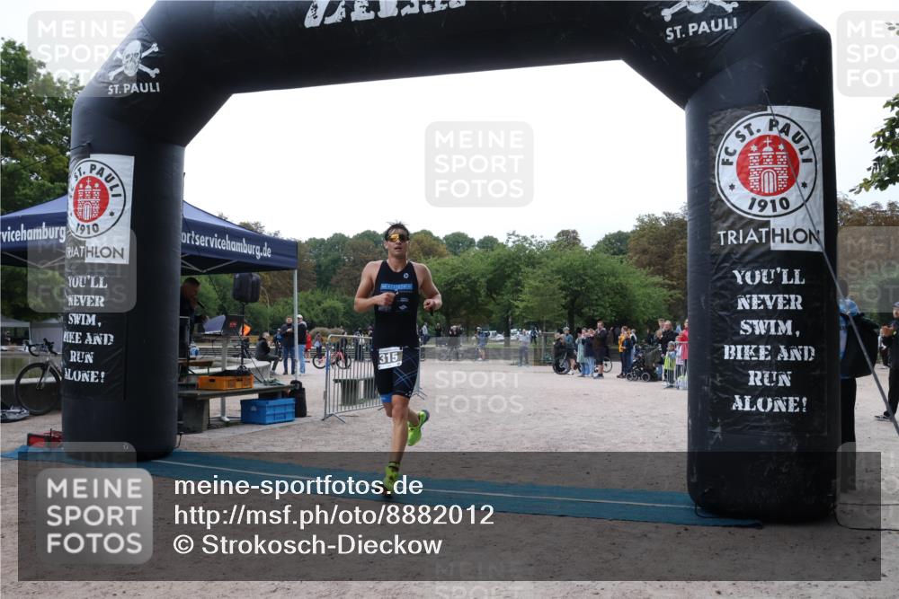 14.09.2025 - Stadtparktriathlon Strokosch-Dieckow http://msf.ph/oto/8882012 14.09.2025 09:39:05 Ziel 315 meine-sportfotos.de