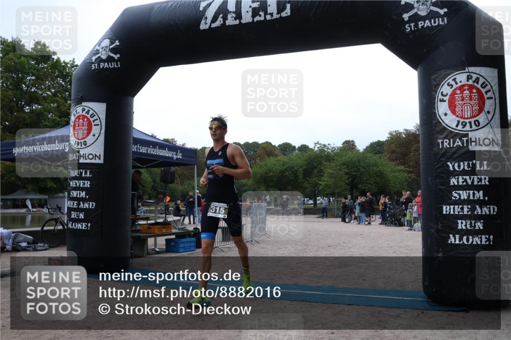 14.09.2025 - Stadtparktriathlon Strokosch-Dieckow http://msf.ph/oto/8882016 14.09.2025 09:39:05 Ziel 315 meine-sportfotos.de