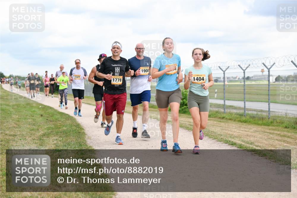 14.09.2025 - Airport Race Dr. Thomas Lammeyer http://msf.ph/oto/8882019 14.09.2025 12:34:29 Laufen 1327, 1778, 1908, 1404 meine-sportfotos.de