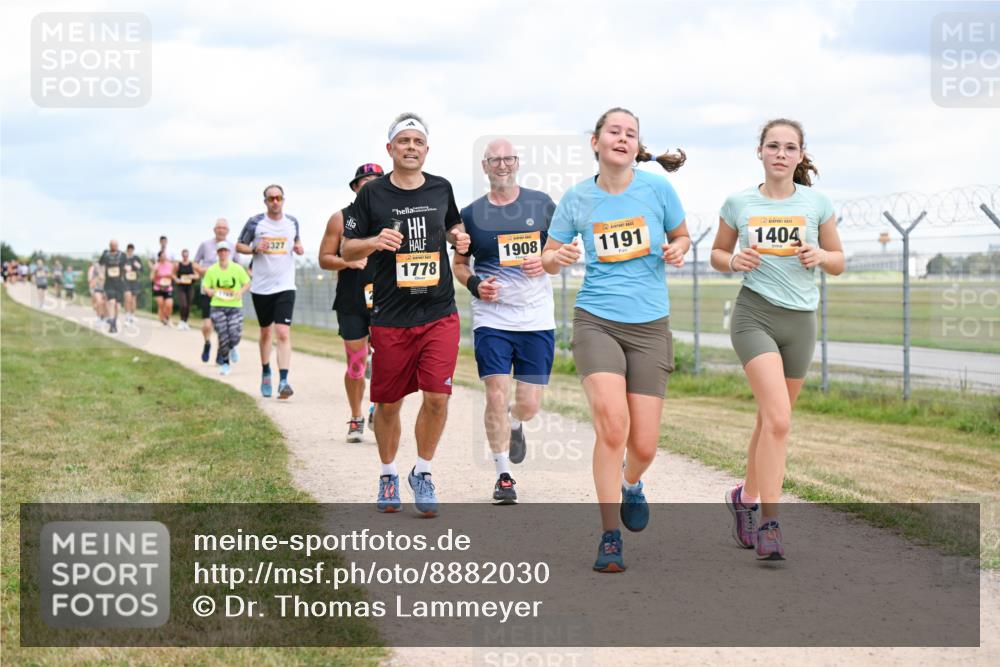 14.09.2025 - Airport Race Dr. Thomas Lammeyer http://msf.ph/oto/8882030 14.09.2025 12:34:29 Laufen 1908, 1191, 1778, 1404 meine-sportfotos.de