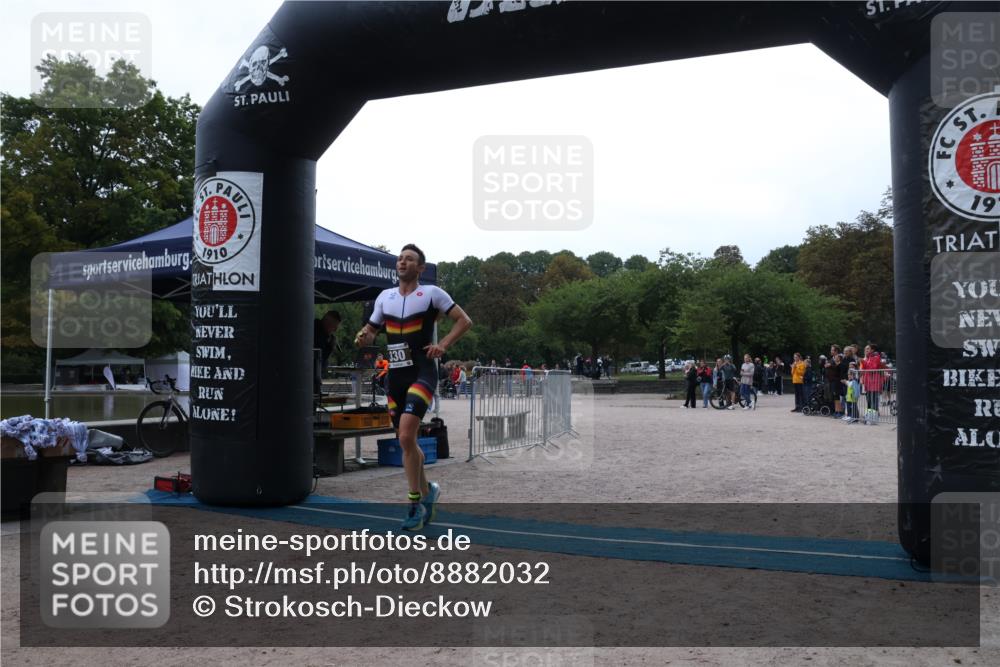 14.09.2025 - Stadtparktriathlon Strokosch-Dieckow http://msf.ph/oto/8882032 14.09.2025 09:40:35 Ziel 330 meine-sportfotos.de