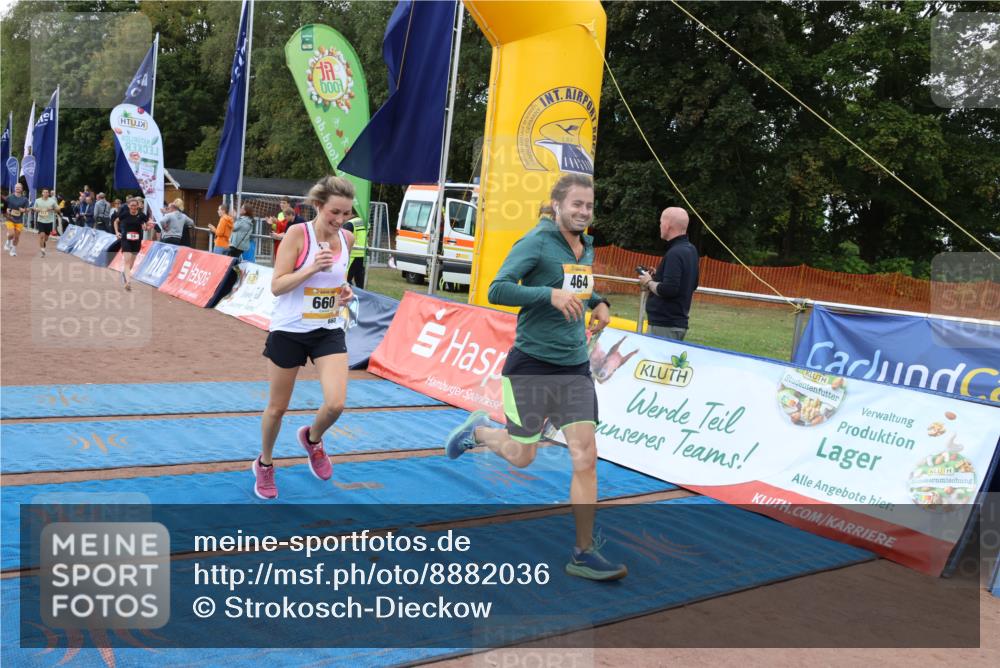 14.09.2025 - Airport Race Strokosch-Dieckow http://msf.ph/oto/8882036 14.09.2025 12:43:43 Ziel 54, 464, 513, 660, 989, 1459, 1550, 1633, 1954, 2070 meine-sportfotos.de