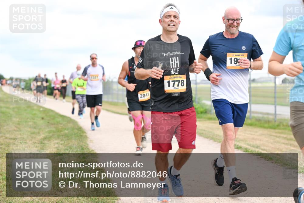 14.09.2025 - Airport Race Dr. Thomas Lammeyer http://msf.ph/oto/8882046 14.09.2025 12:34:31 Laufen 2041, 27, 1778, 19 meine-sportfotos.de