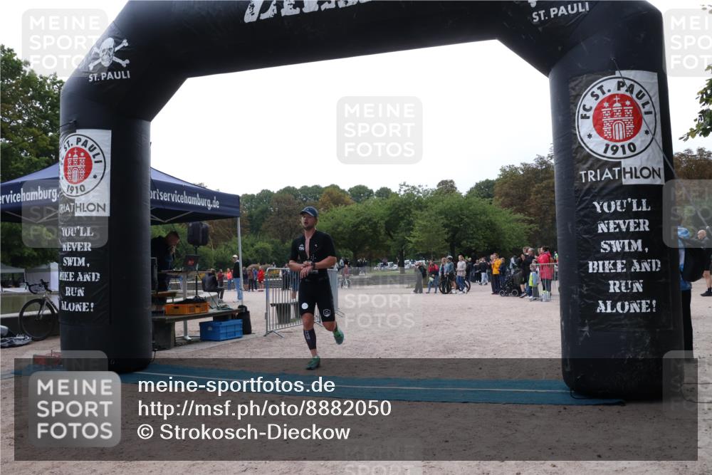 14.09.2025 - Stadtparktriathlon Strokosch-Dieckow http://msf.ph/oto/8882050 14.09.2025 09:41:06 Ziel 355 meine-sportfotos.de