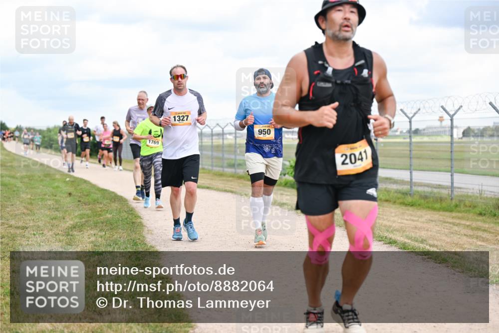14.09.2025 - Airport Race Dr. Thomas Lammeyer http://msf.ph/oto/8882064 14.09.2025 12:34:32 Laufen 1769, 1327, 950, 2041 meine-sportfotos.de