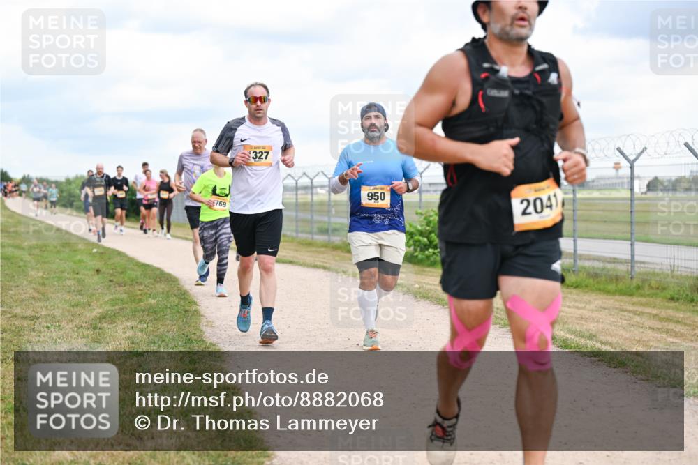 14.09.2025 - Airport Race Dr. Thomas Lammeyer http://msf.ph/oto/8882068 14.09.2025 12:34:32 Laufen 769, 327, 950, 2041 meine-sportfotos.de