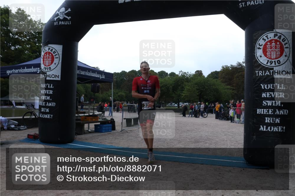 14.09.2025 - Stadtparktriathlon Strokosch-Dieckow http://msf.ph/oto/8882071 14.09.2025 09:41:30 Ziel 331 meine-sportfotos.de