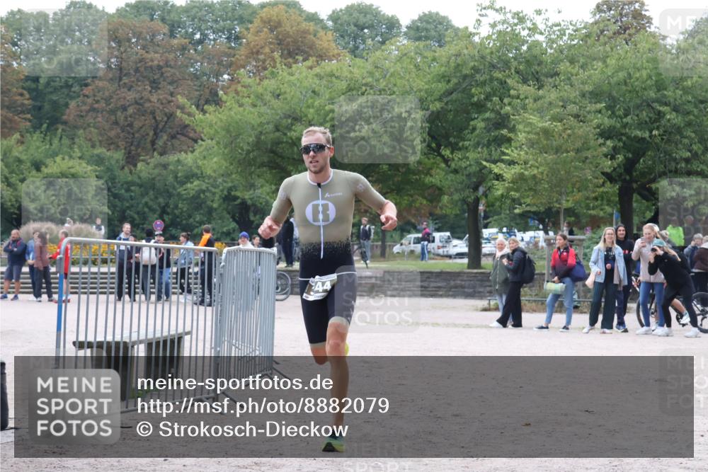 14.09.2025 - Stadtparktriathlon Strokosch-Dieckow http://msf.ph/oto/8882079 14.09.2025 09:41:51 Ziel 344 meine-sportfotos.de