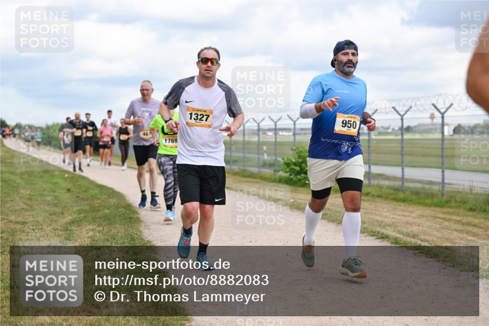 14.09.2025 - Airport Race Dr. Thomas Lammeyer http://msf.ph/oto/8882083 14.09.2025 12:34:33 Laufen 461, 1769, 1327, 950 meine-sportfotos.de