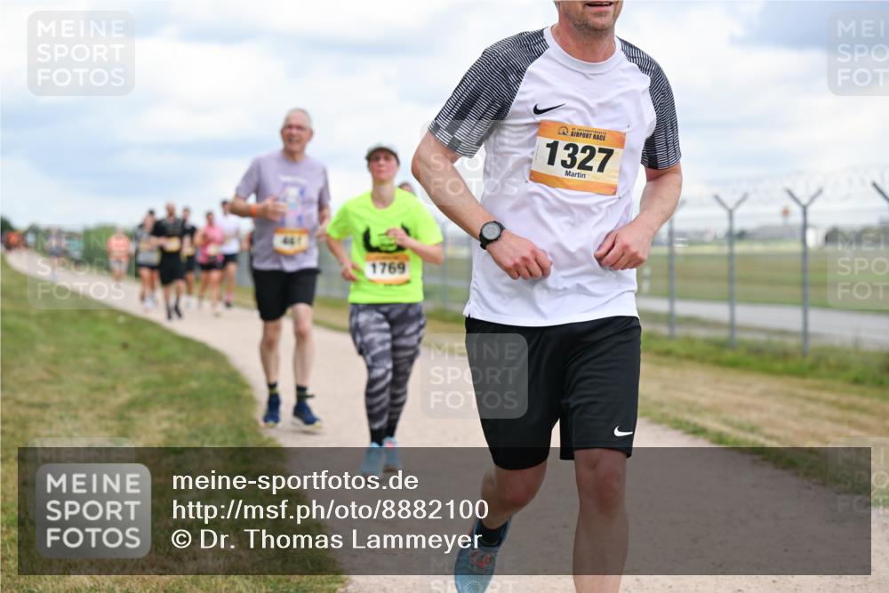 14.09.2025 - Airport Race Dr. Thomas Lammeyer http://msf.ph/oto/8882100 14.09.2025 12:34:35 Laufen 1769, 1327 meine-sportfotos.de