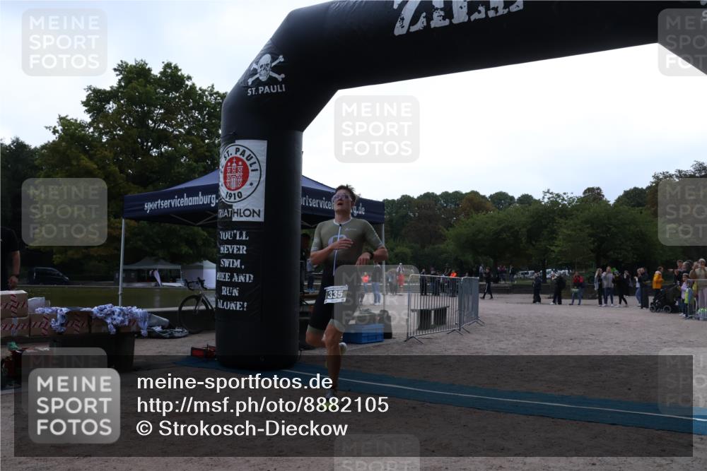 14.09.2025 - Stadtparktriathlon Strokosch-Dieckow http://msf.ph/oto/8882105 14.09.2025 09:42:17 Ziel 335 meine-sportfotos.de