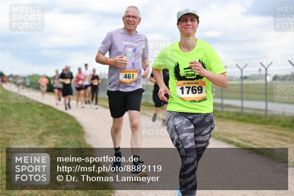 14.09.2025 - Airport Race Dr. Thomas Lammeyer http://msf.ph/oto/8882119 14.09.2025 12:34:36 Laufen 461, 1769 meine-sportfotos.de