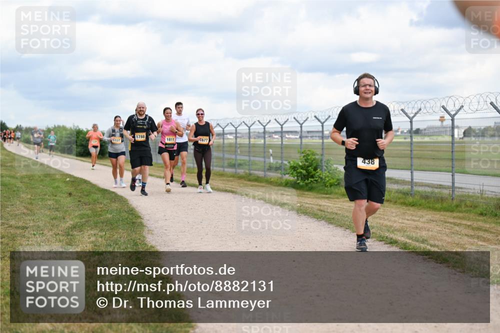 14.09.2025 - Airport Race Dr. Thomas Lammeyer http://msf.ph/oto/8882131 14.09.2025 12:34:38 Laufen 1788, 1137, 1811, 677, 1236, 438 meine-sportfotos.de