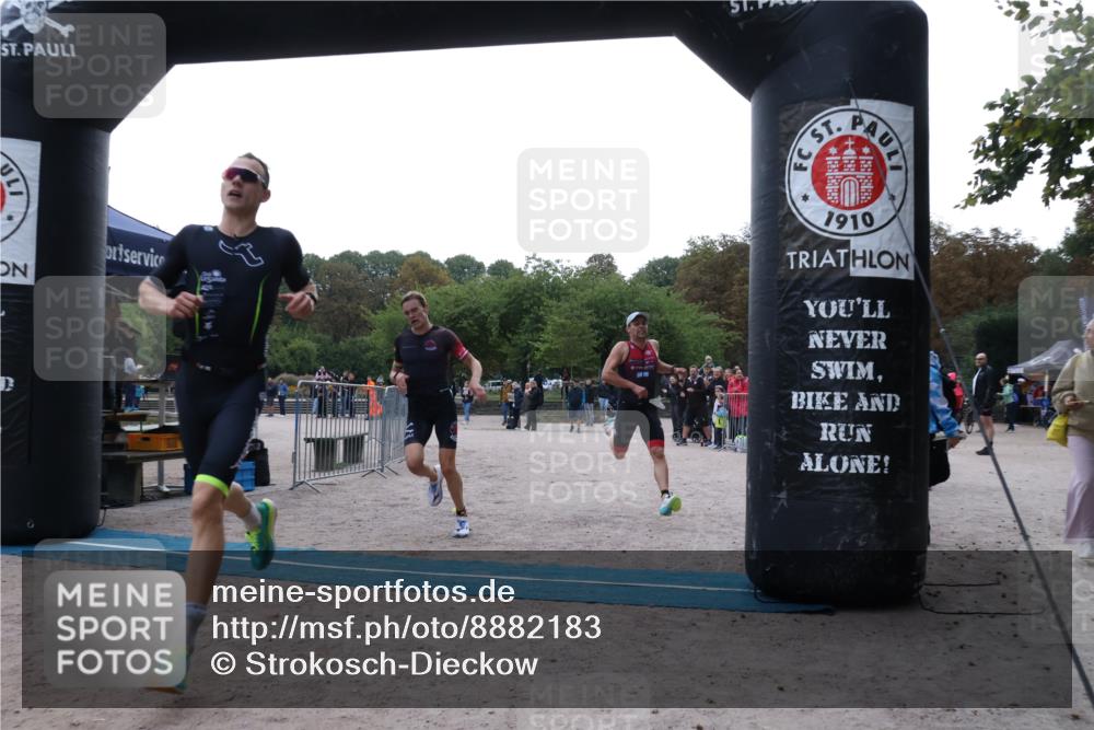 14.09.2025 - Stadtparktriathlon Strokosch-Dieckow http://msf.ph/oto/8882183 14.09.2025 09:44:13 Ziel 324, 334, 363 meine-sportfotos.de
