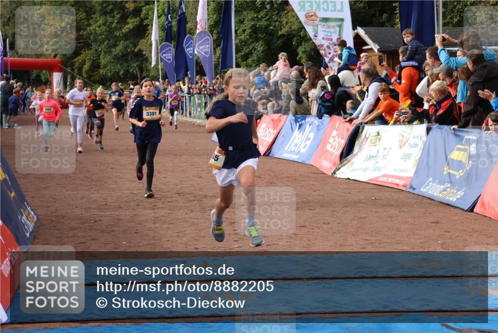 14.09.2025 - Airport Race Strokosch-Dieckow http://msf.ph/oto/8882205 14.09.2025 10:28:19 Ziel 3033, 3035, 3098, 3127, 3169, 3218, 3227, 3253, 3330, 3381, 3388, 3461, 3556, 3569, 5094 meine-sportfotos.de