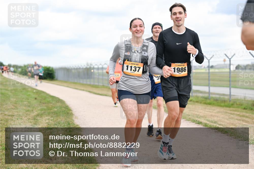 14.09.2025 - Airport Race Dr. Thomas Lammeyer http://msf.ph/oto/8882229 14.09.2025 12:34:45 Laufen 235, 1137, 35, 1986 meine-sportfotos.de