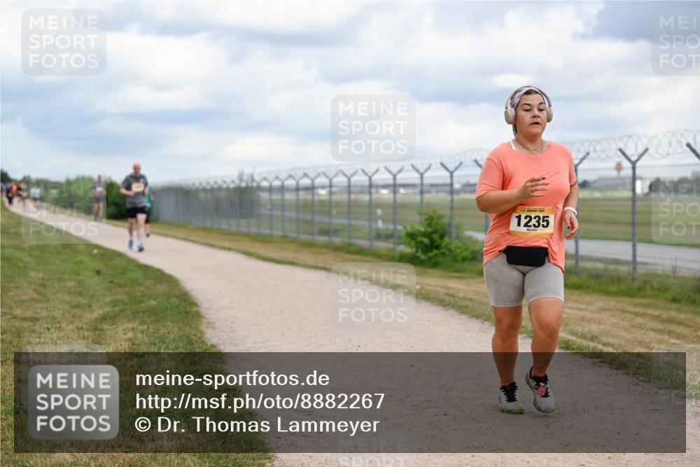 14.09.2025 - Airport Race Dr. Thomas Lammeyer http://msf.ph/oto/8882267 14.09.2025 12:34:48 Laufen 1235 meine-sportfotos.de