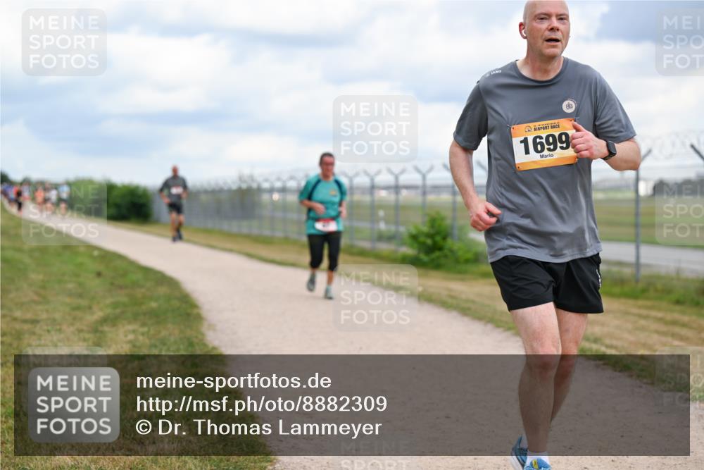 14.09.2025 - Airport Race Dr. Thomas Lammeyer http://msf.ph/oto/8882309 14.09.2025 12:34:57 Laufen 1699 meine-sportfotos.de