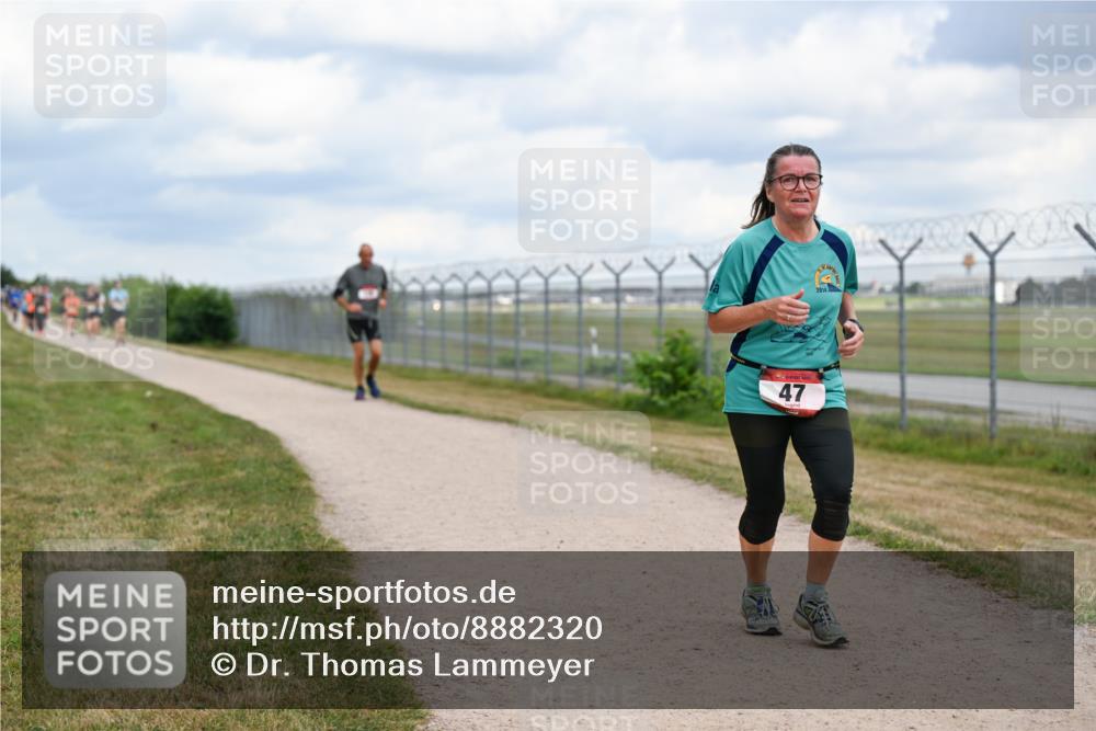 14.09.2025 - Airport Race Dr. Thomas Lammeyer http://msf.ph/oto/8882320 14.09.2025 12:35:00 Laufen 47 meine-sportfotos.de