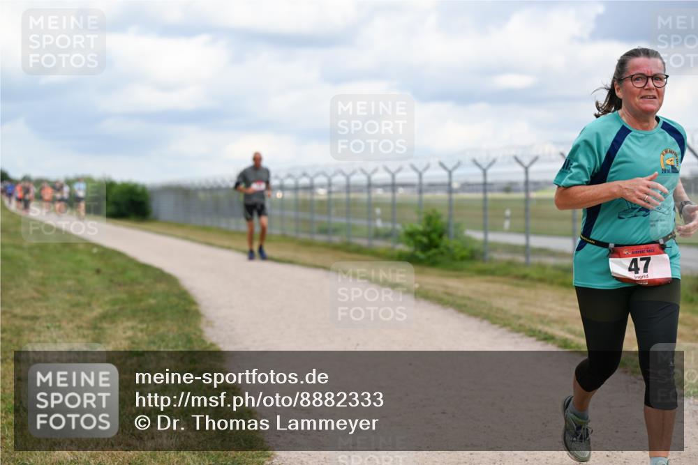 14.09.2025 - Airport Race Dr. Thomas Lammeyer http://msf.ph/oto/8882333 14.09.2025 12:35:01 Laufen 199, 47, 2014 meine-sportfotos.de
