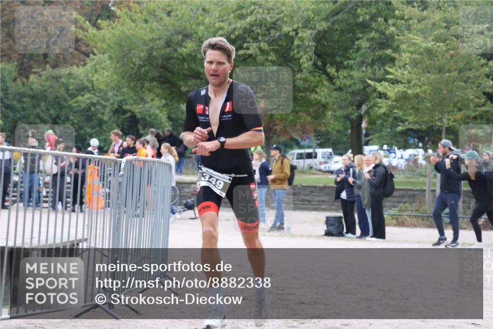 14.09.2025 - Stadtparktriathlon Strokosch-Dieckow http://msf.ph/oto/8882338 14.09.2025 09:47:12 Ziel 347, 349, 353 meine-sportfotos.de