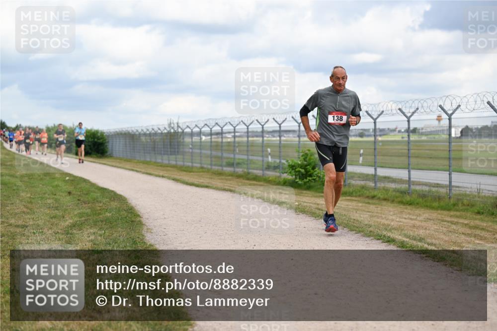 14.09.2025 - Airport Race Dr. Thomas Lammeyer http://msf.ph/oto/8882339 14.09.2025 12:35:06 Laufen 138 meine-sportfotos.de