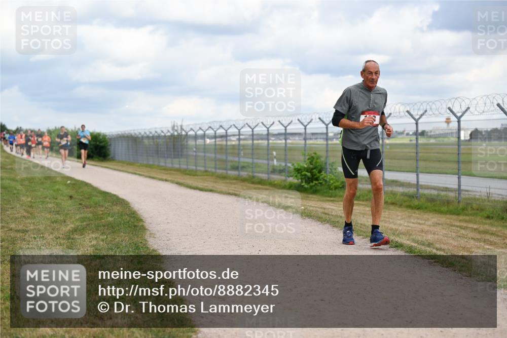 14.09.2025 - Airport Race Dr. Thomas Lammeyer http://msf.ph/oto/8882345 14.09.2025 12:35:06 Laufen  meine-sportfotos.de