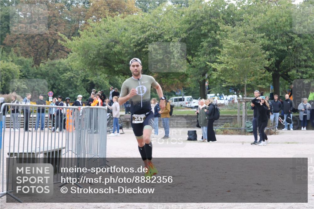 14.09.2025 - Stadtparktriathlon Strokosch-Dieckow http://msf.ph/oto/8882356 14.09.2025 09:47:18 Ziel 347, 349 meine-sportfotos.de