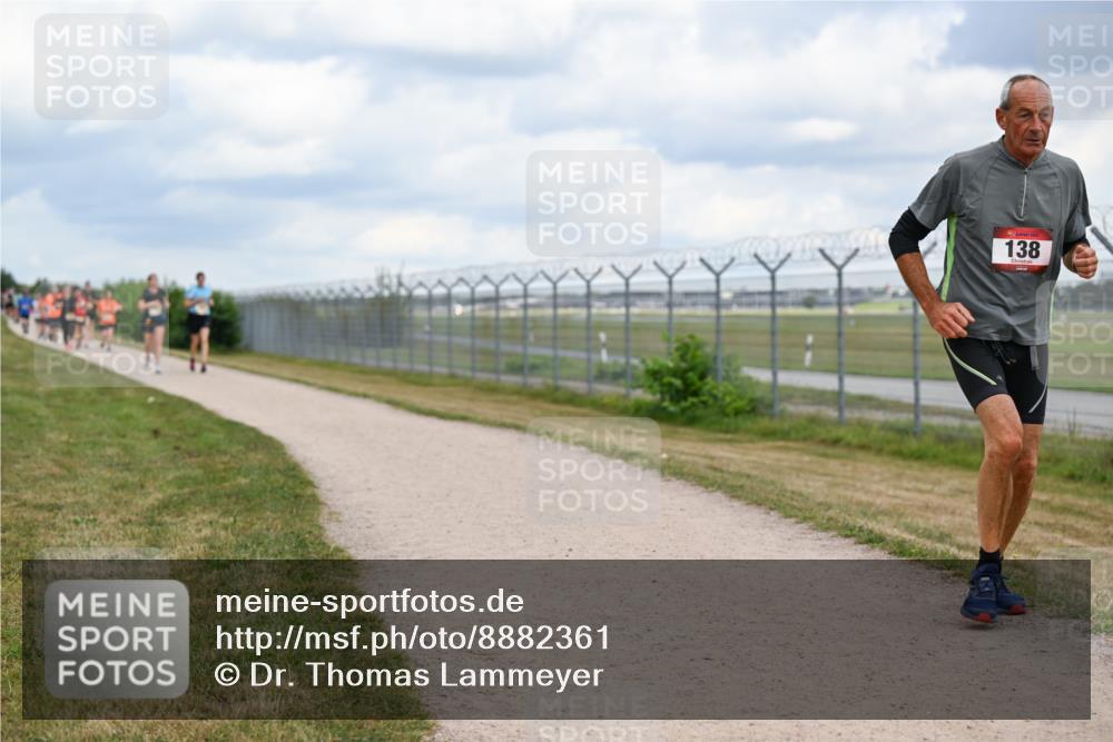 14.09.2025 - Airport Race Dr. Thomas Lammeyer http://msf.ph/oto/8882361 14.09.2025 12:35:07 Laufen 138 meine-sportfotos.de