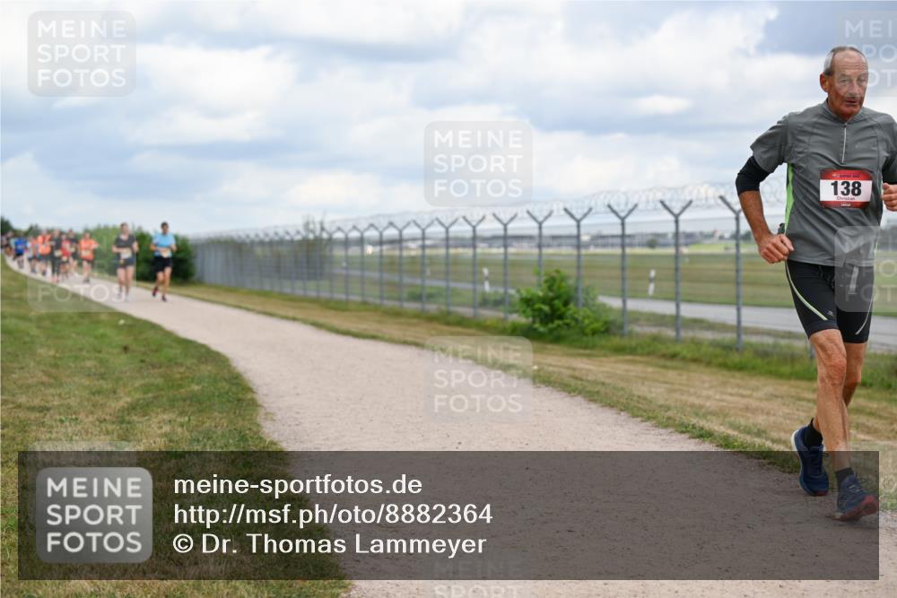 14.09.2025 - Airport Race Dr. Thomas Lammeyer http://msf.ph/oto/8882364 14.09.2025 12:35:08 Laufen 138 meine-sportfotos.de