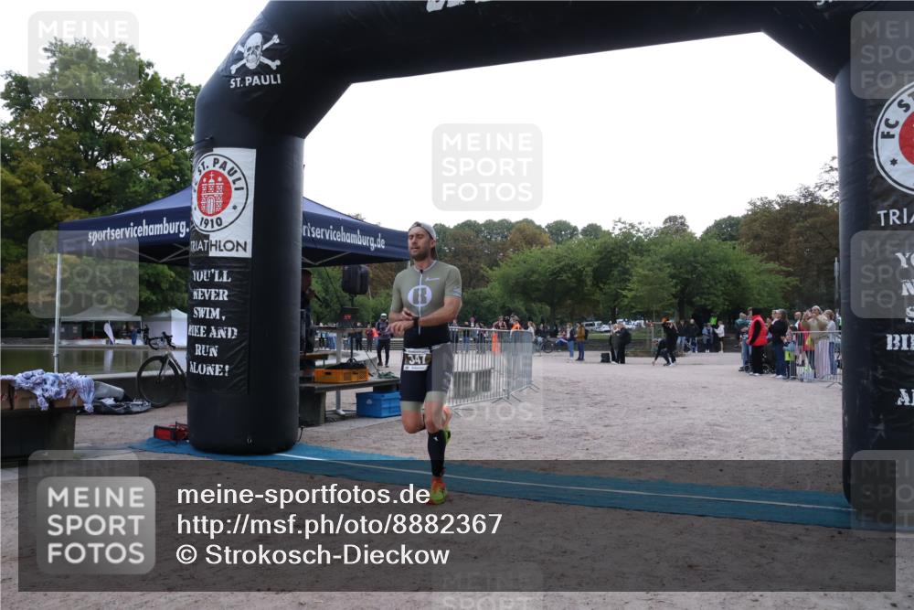 14.09.2025 - Stadtparktriathlon Strokosch-Dieckow http://msf.ph/oto/8882367 14.09.2025 09:47:19 Ziel 347, 349 meine-sportfotos.de