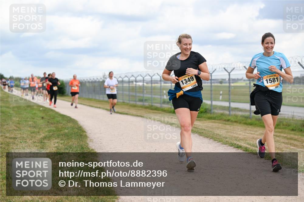 14.09.2025 - Airport Race Dr. Thomas Lammeyer http://msf.ph/oto/8882396 14.09.2025 12:35:19 Laufen 1349, 1349, 1581, 1581 meine-sportfotos.de