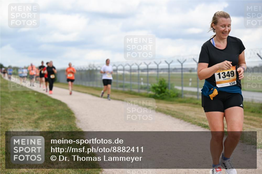 14.09.2025 - Airport Race Dr. Thomas Lammeyer http://msf.ph/oto/8882411 14.09.2025 12:35:20 Laufen 1349, 1349 meine-sportfotos.de