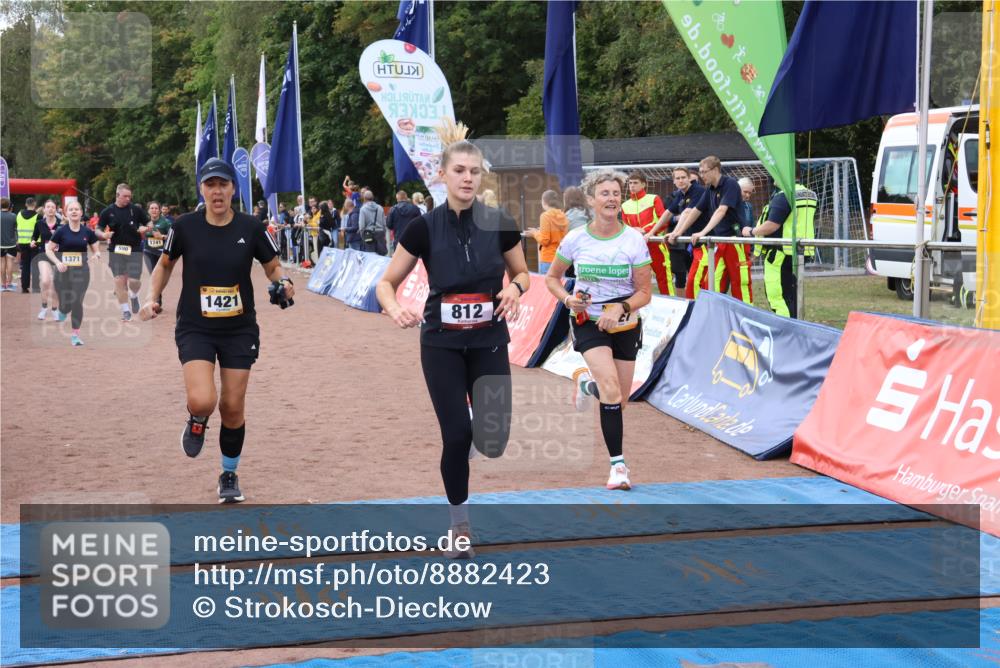 14.09.2025 - Airport Race Strokosch-Dieckow http://msf.ph/oto/8882423 14.09.2025 12:44:16 Ziel 238, 590, 788, 812, 927, 948, 949, 1287, 1371, 1421, 1562, 1741, 1900 meine-sportfotos.de