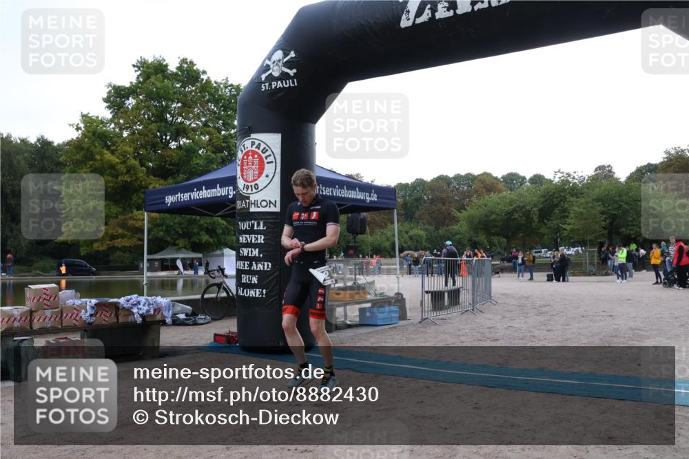 14.09.2025 - Stadtparktriathlon Strokosch-Dieckow http://msf.ph/oto/8882430 14.09.2025 09:48:00 Ziel 352, 367 meine-sportfotos.de