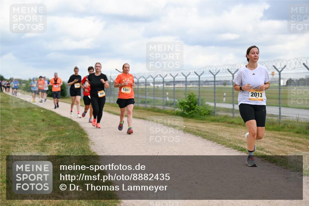14.09.2025 - Airport Race Dr. Thomas Lammeyer http://msf.ph/oto/8882435 14.09.2025 12:35:24 Laufen 990, 1261, 2013 meine-sportfotos.de
