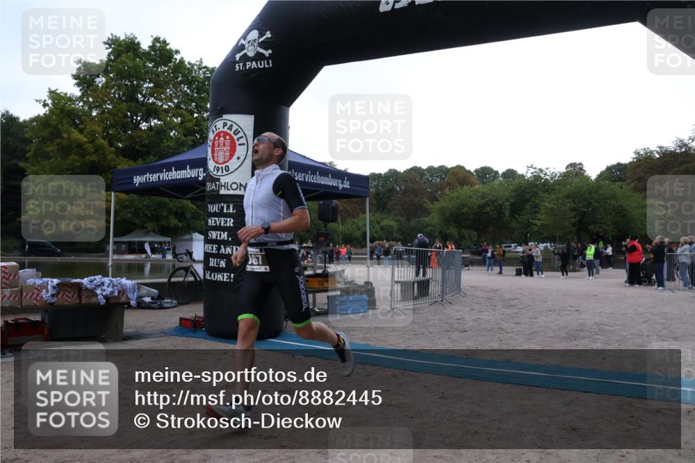 14.09.2025 - Stadtparktriathlon Strokosch-Dieckow http://msf.ph/oto/8882445 14.09.2025 09:48:07 Ziel 328, 342, 367 meine-sportfotos.de