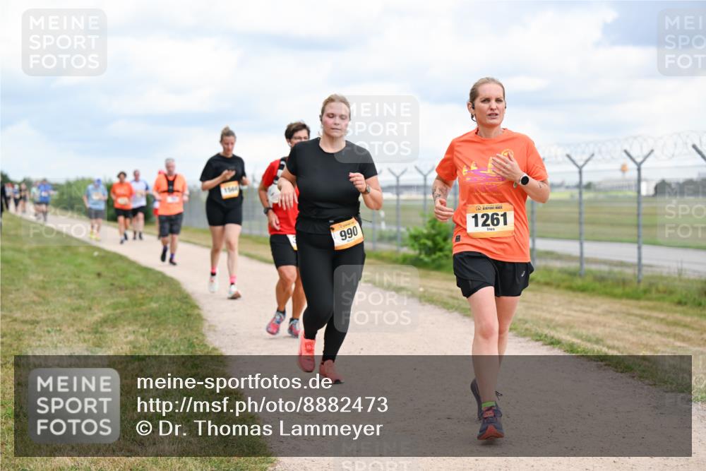 14.09.2025 - Airport Race Dr. Thomas Lammeyer http://msf.ph/oto/8882473 14.09.2025 12:35:27 Laufen 990, 1261 meine-sportfotos.de