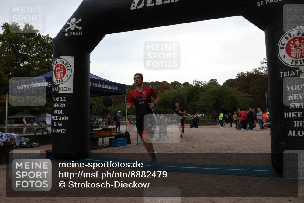 14.09.2025 - Stadtparktriathlon Strokosch-Dieckow http://msf.ph/oto/8882479 14.09.2025 09:48:31 Ziel 333, 375 meine-sportfotos.de