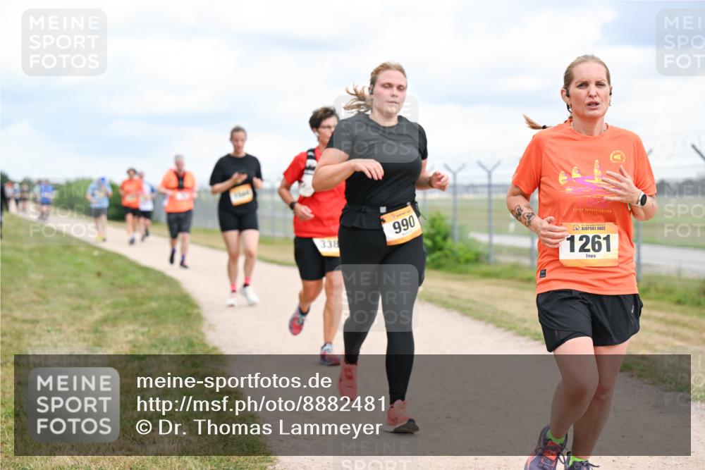 14.09.2025 - Airport Race Dr. Thomas Lammeyer http://msf.ph/oto/8882481 14.09.2025 12:35:28 Laufen 338, 990, 1261 meine-sportfotos.de