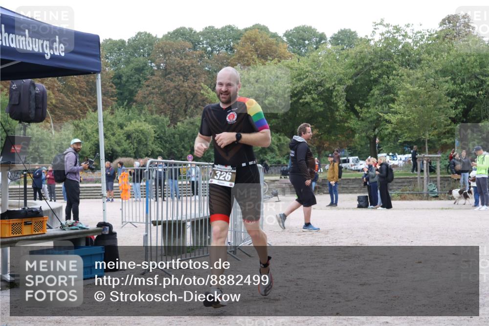 14.09.2025 - Stadtparktriathlon Strokosch-Dieckow http://msf.ph/oto/8882499 14.09.2025 09:48:49 Ziel 326 meine-sportfotos.de