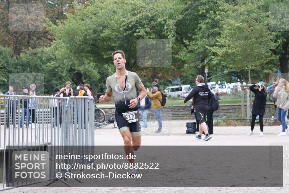 14.09.2025 - Stadtparktriathlon Strokosch-Dieckow http://msf.ph/oto/8882522 14.09.2025 09:49:12 Ziel 318, 340 meine-sportfotos.de